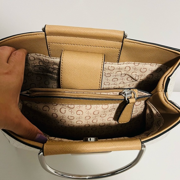 Guess Satchel Bag - Picture 5 of 10